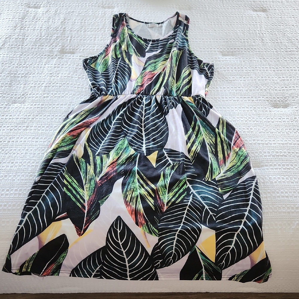 Tropical Leaf Print Kids Dress